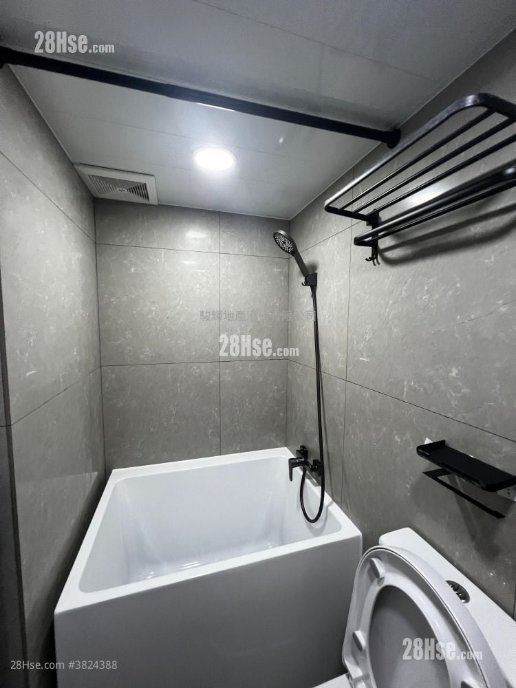 Universal Mansion Rental 1 Bedroom , 1 Bathroom 160 ft²