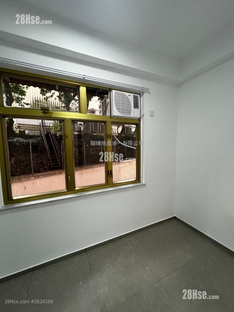 Universal Mansion Rental 1 Bedroom , 1 Bathroom 160 ft²