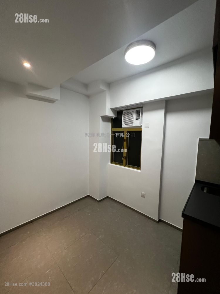 Universal Mansion Rental 1 Bedroom , 1 Bathroom 160 ft²