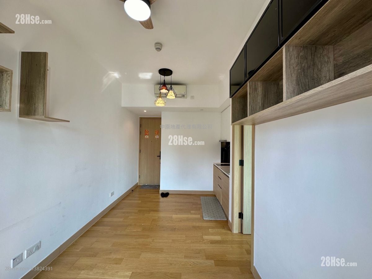 The Amused Sell 1 Bedroom 286 ft²