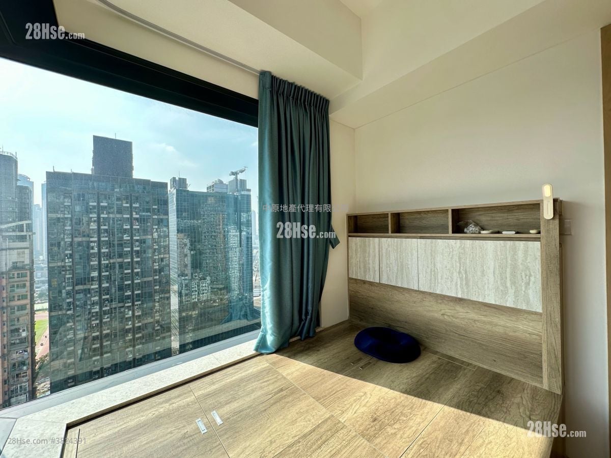 The Amused Sell 1 Bedroom 286 ft²