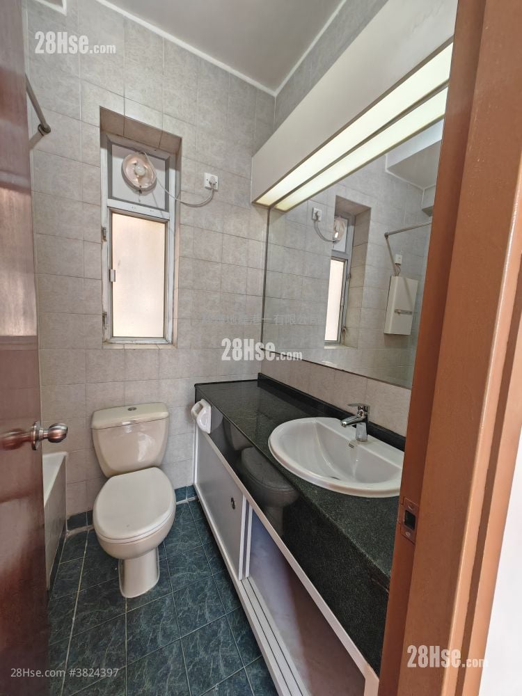 寶輝閣 租盤 1 房 , 1 浴室 326 平方呎