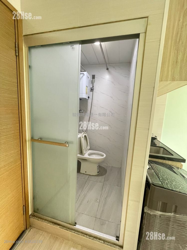 康樂大樓 租盤 開放式間隔 , 1 浴室 200 平方呎