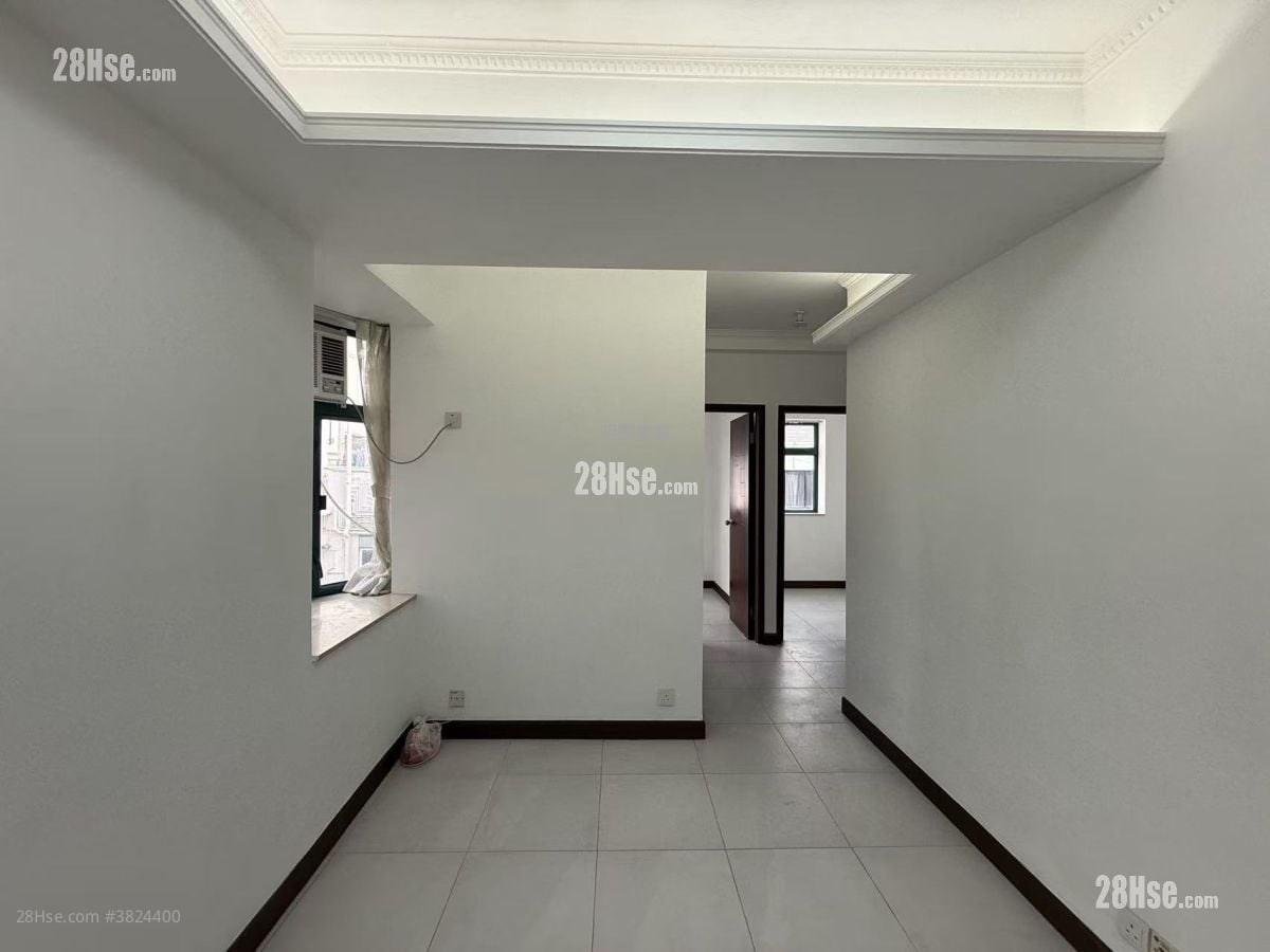 鴻都大廈 租盤 2 房 , 1 浴室 318 平方呎