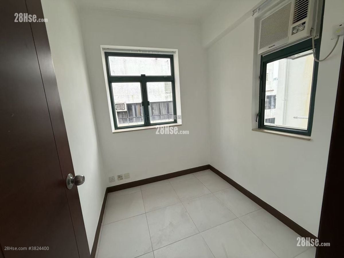 鴻都大廈 租盤 2 房 , 1 浴室 318 平方呎