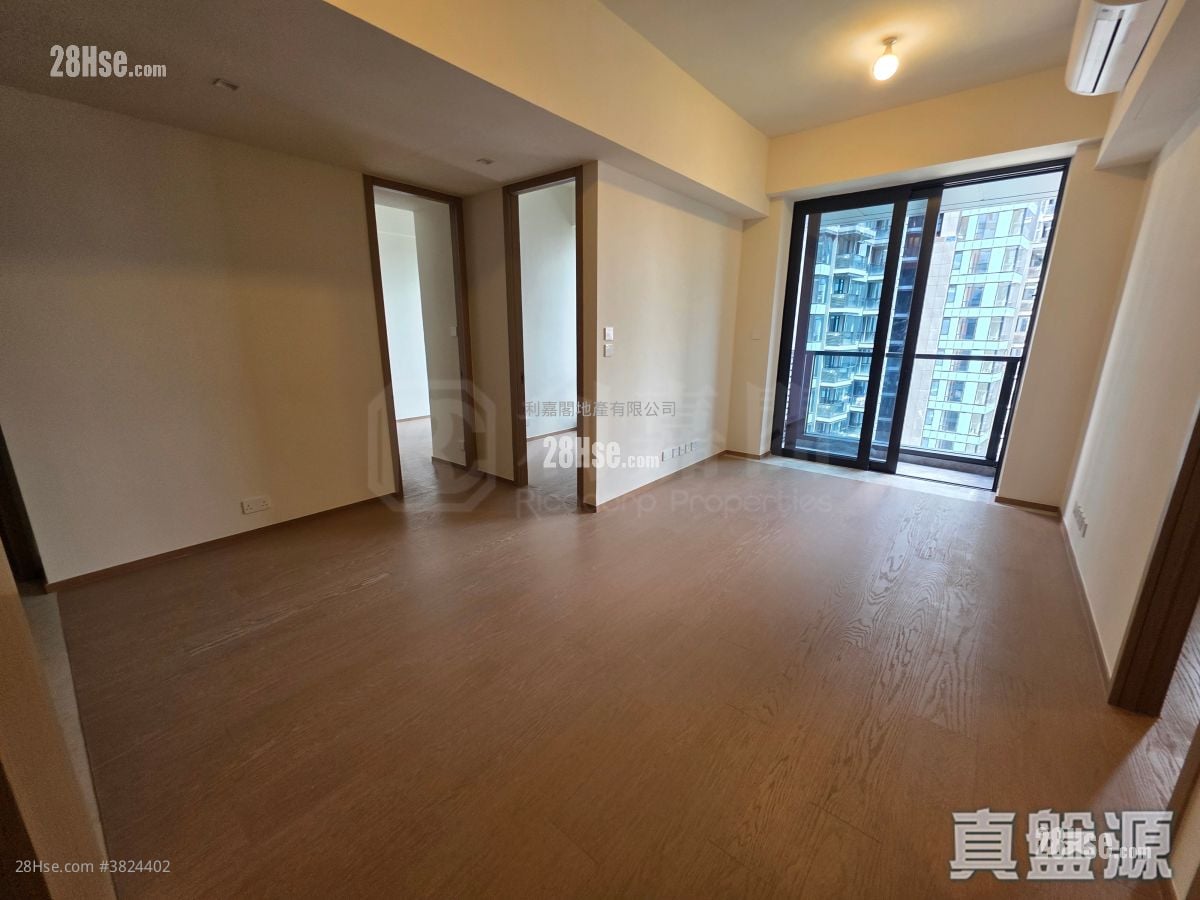 朗賢峯 售盤 3 房 757 平方呎