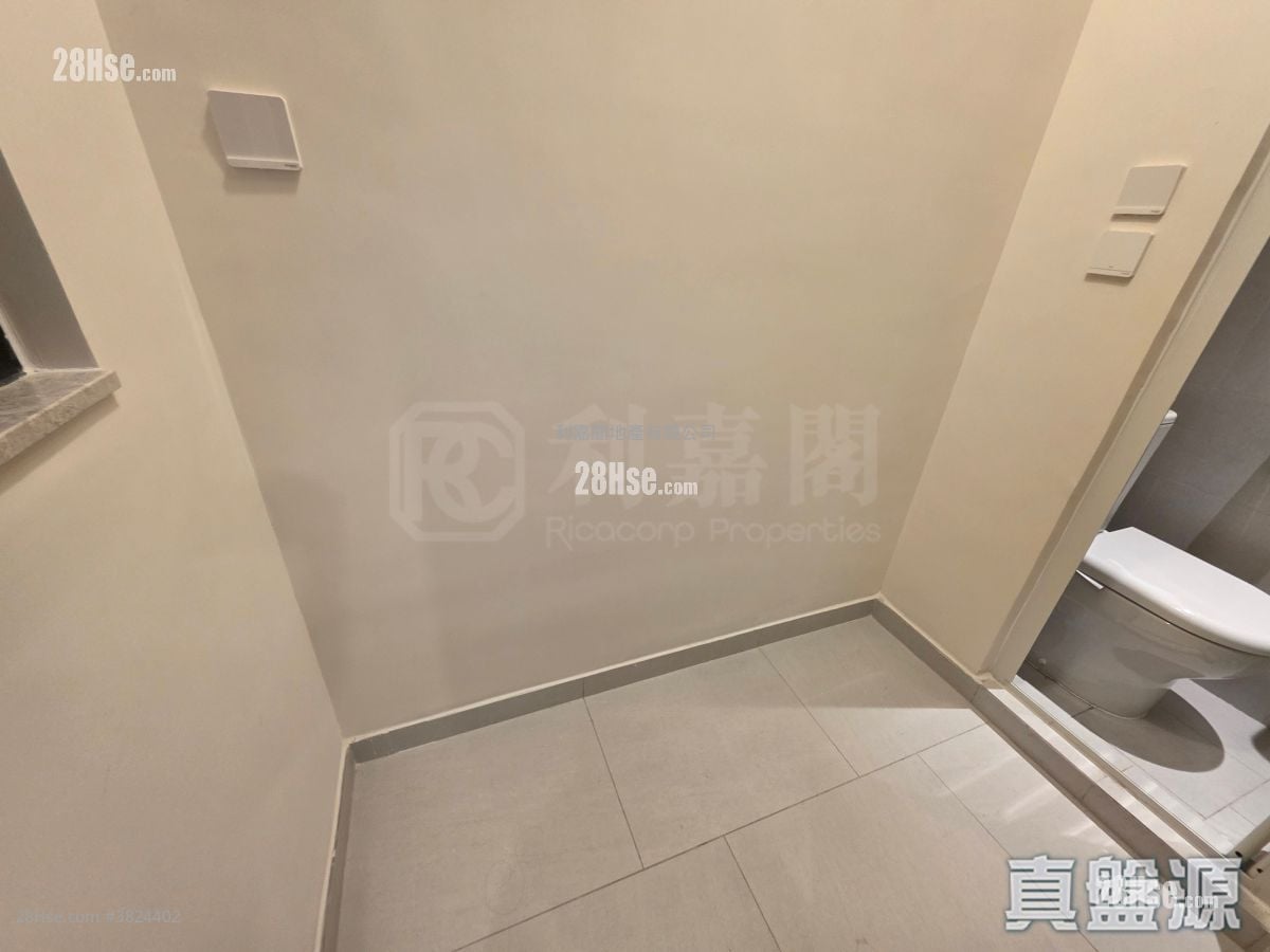 朗賢峯 售盤 3 房 757 平方呎