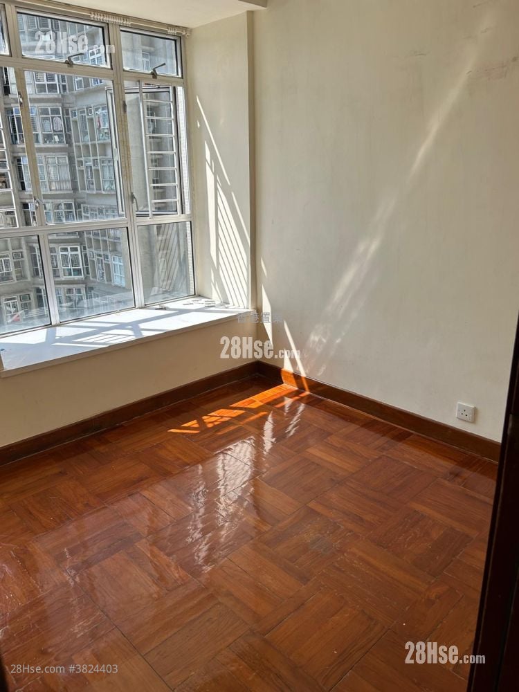 汇景花园 售盘 3 房 , 2 浴室 720 平方尺