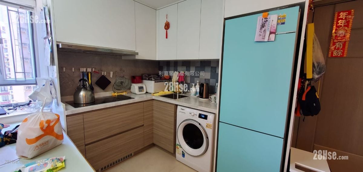 Smithfield Terrace Sell 1 Bedroom , 1 Bathroom 314 ft²