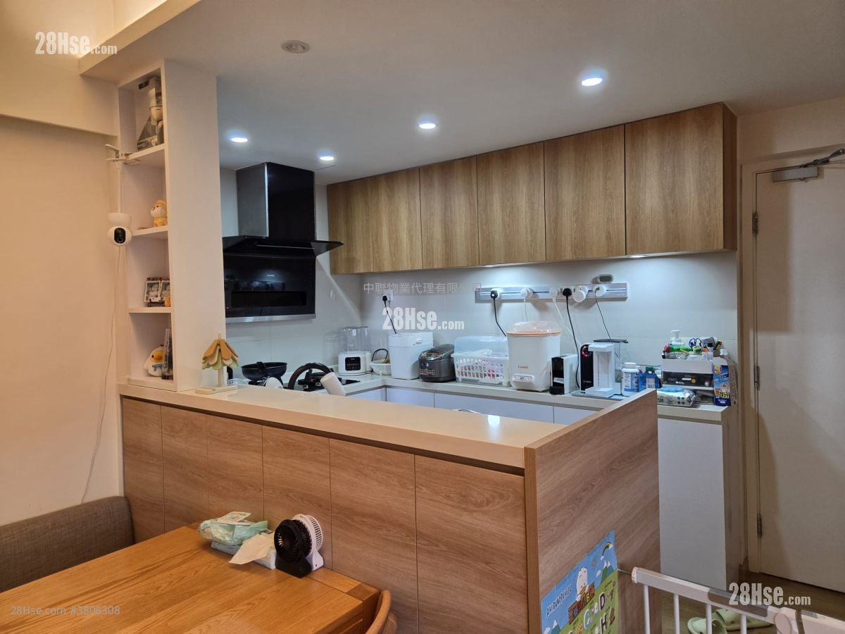Granville Garden Sell 640 ft²