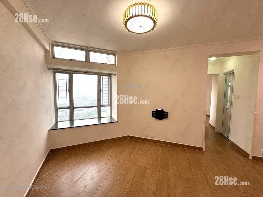 嘉湖山莊 售盤 2 房 449 平方呎