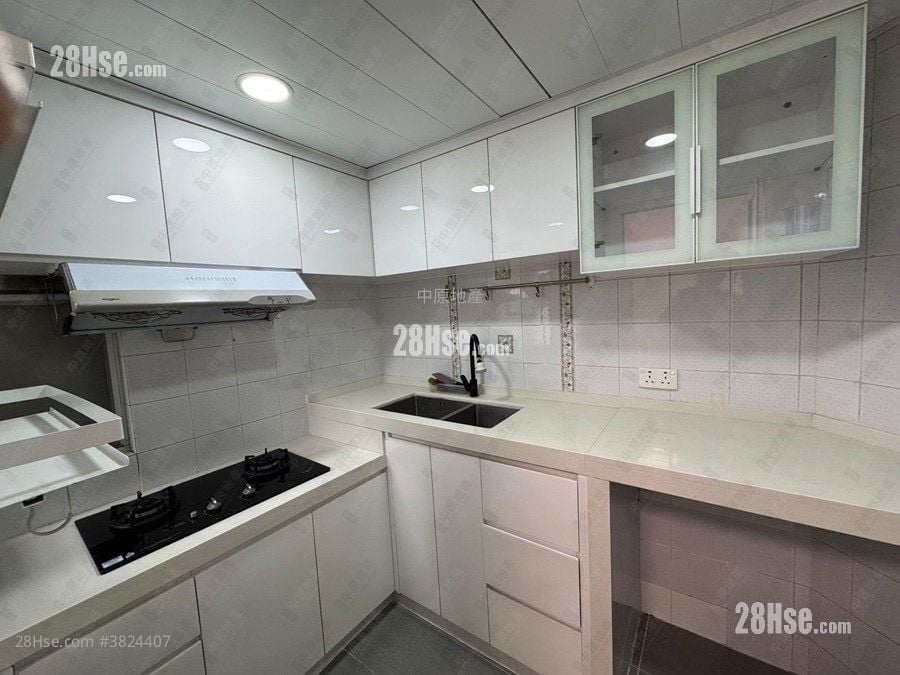 嘉湖山莊 售盤 2 房 449 平方呎