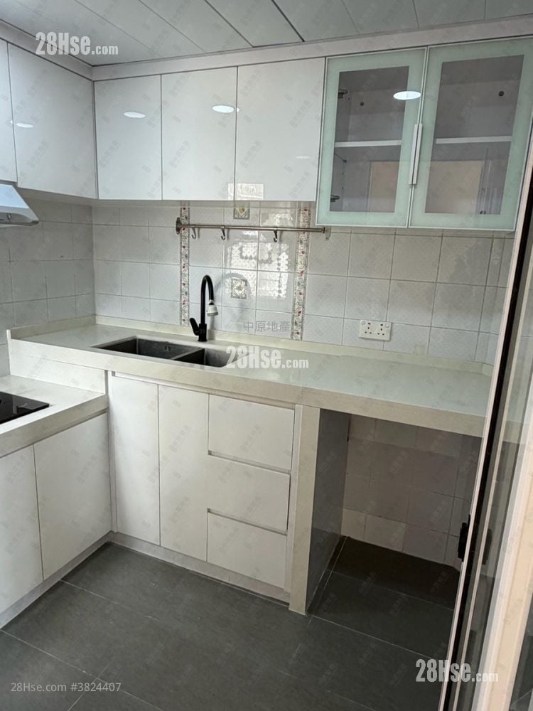 嘉湖山莊 售盤 2 房 449 平方呎