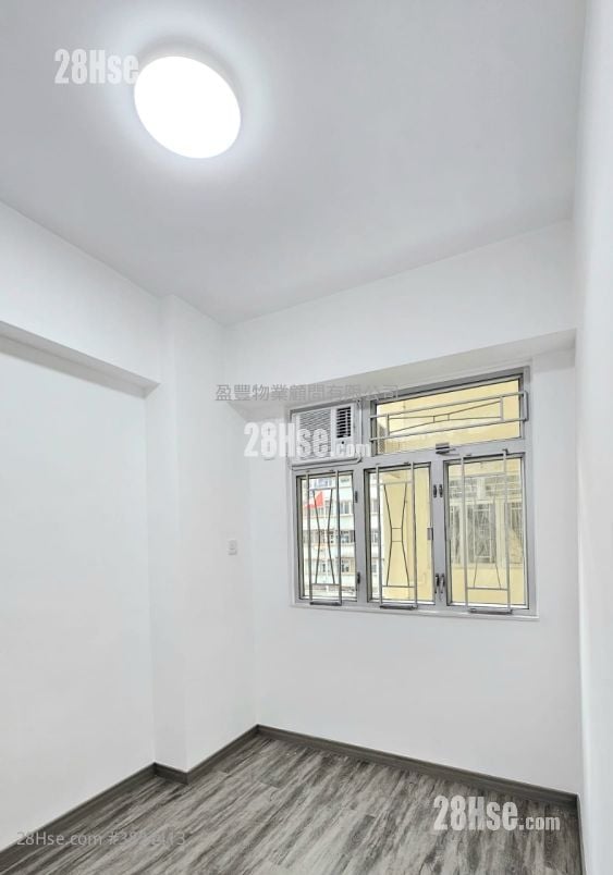 金碧大廈 租盤 3 房 , 1 浴室 446 平方呎