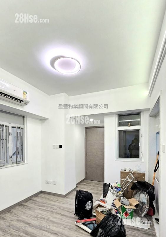 金碧大廈 租盤 3 房 , 1 浴室 446 平方呎