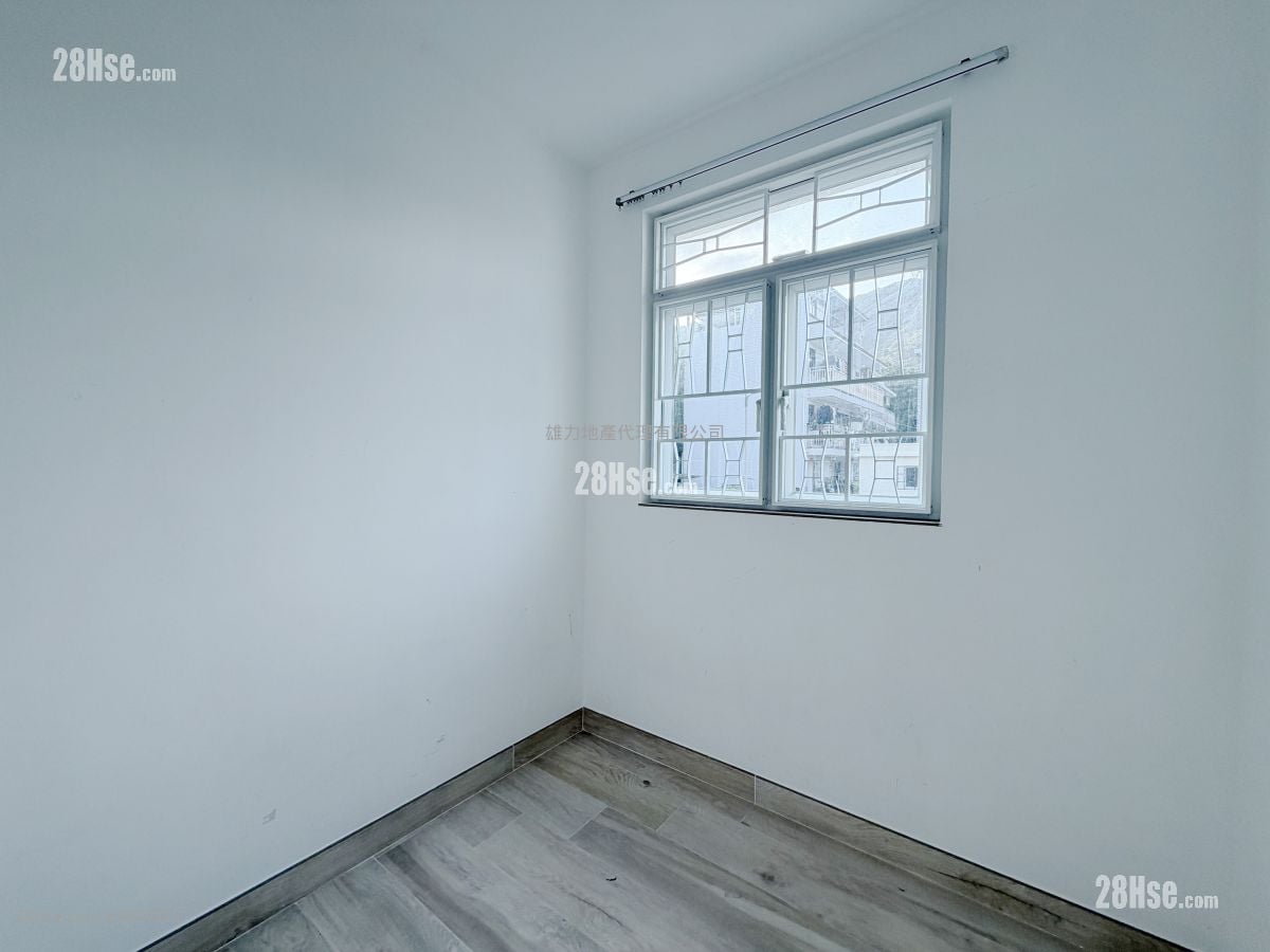 Village Rental 2 Bedrooms , 1 Bathroom 320 ft²