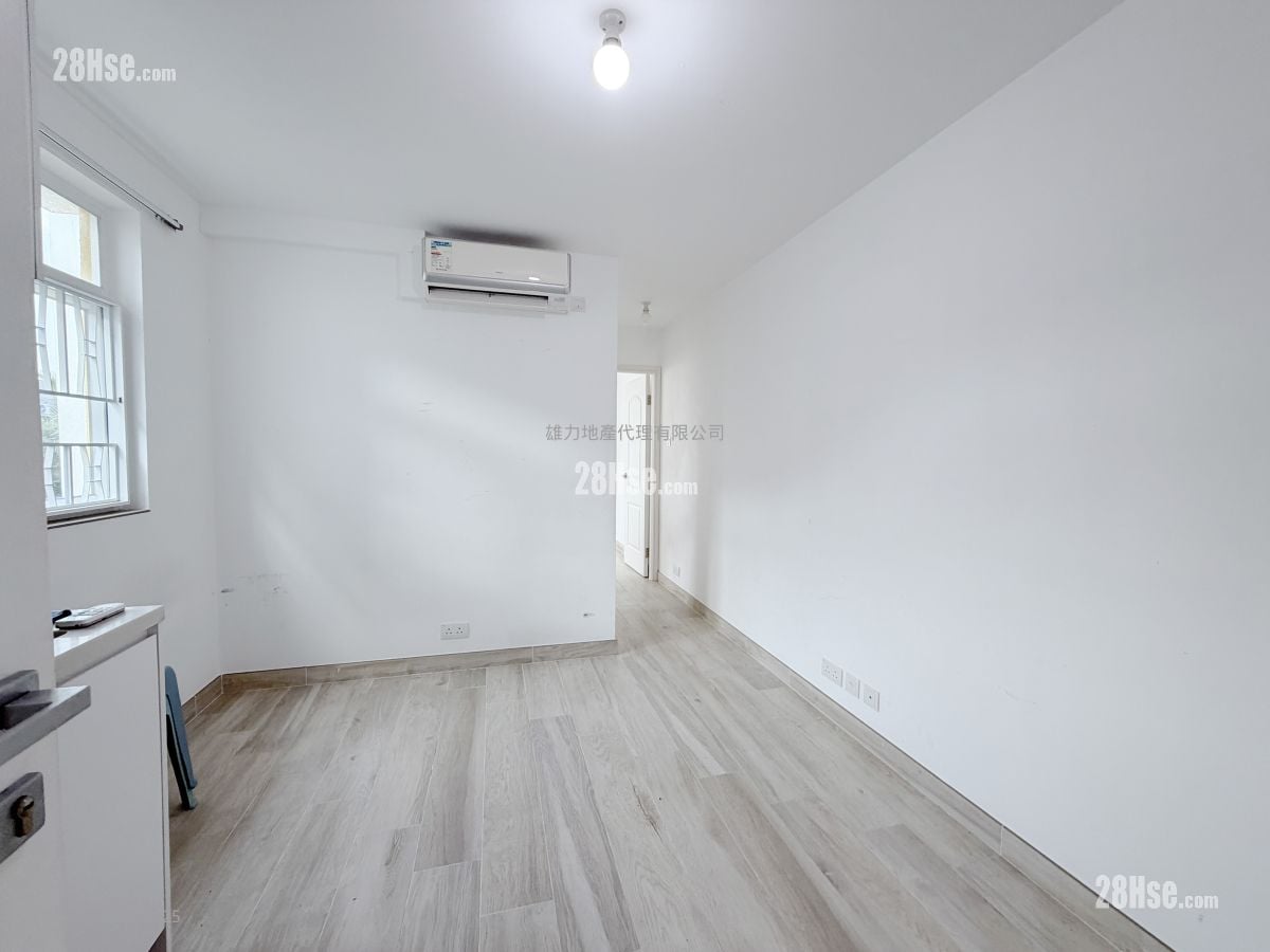 Village Rental 2 Bedrooms , 1 Bathroom 320 ft²