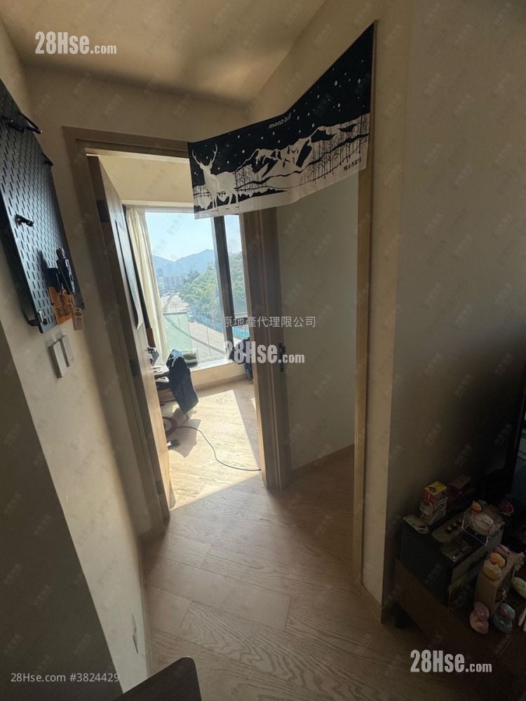 The Arles Sell 2 Bedrooms 475 ft²