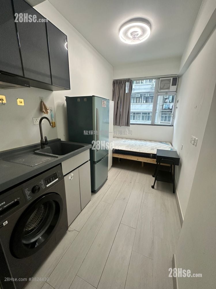 Golden Jubilee House Rental Studio , 1 Bathroom 160 ft²