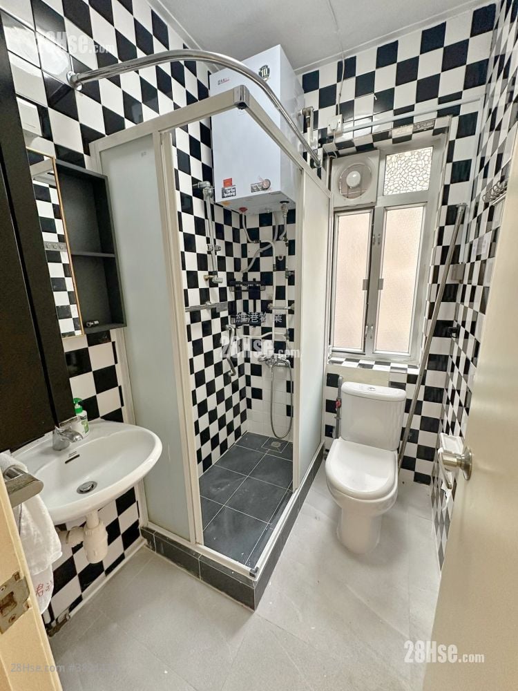 京士頓大廈 租盤 3 房 , 1 浴室 739 平方呎