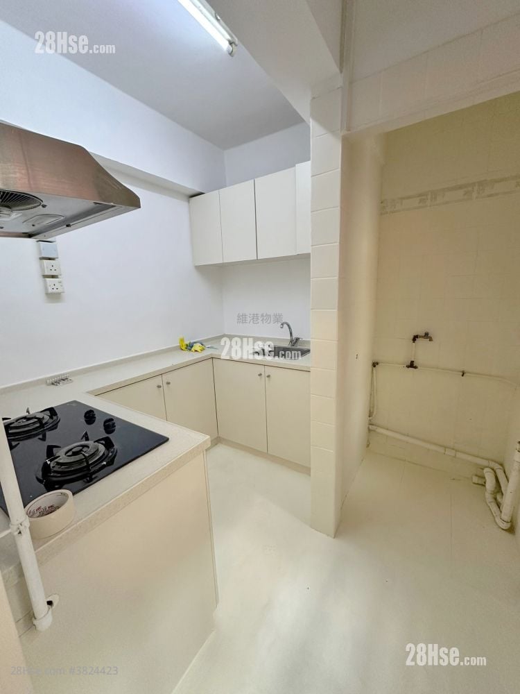 京士頓大廈 租盤 3 房 , 1 浴室 739 平方呎