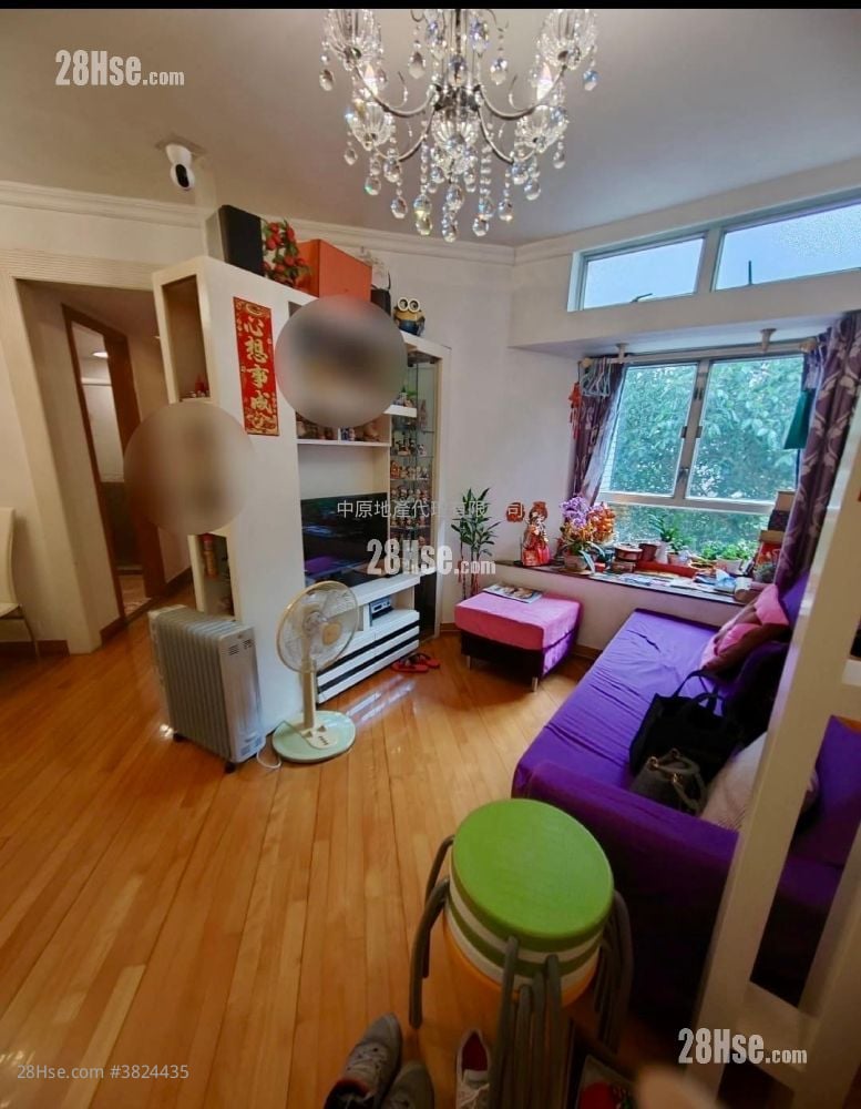 Kingswood Villas Sell 3 Bedrooms 544 ft²