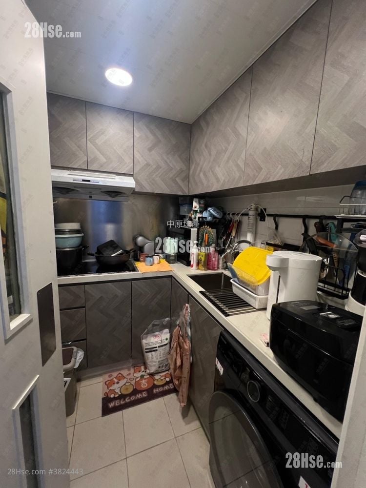 屏欣苑 售盤 2 房 376 平方呎