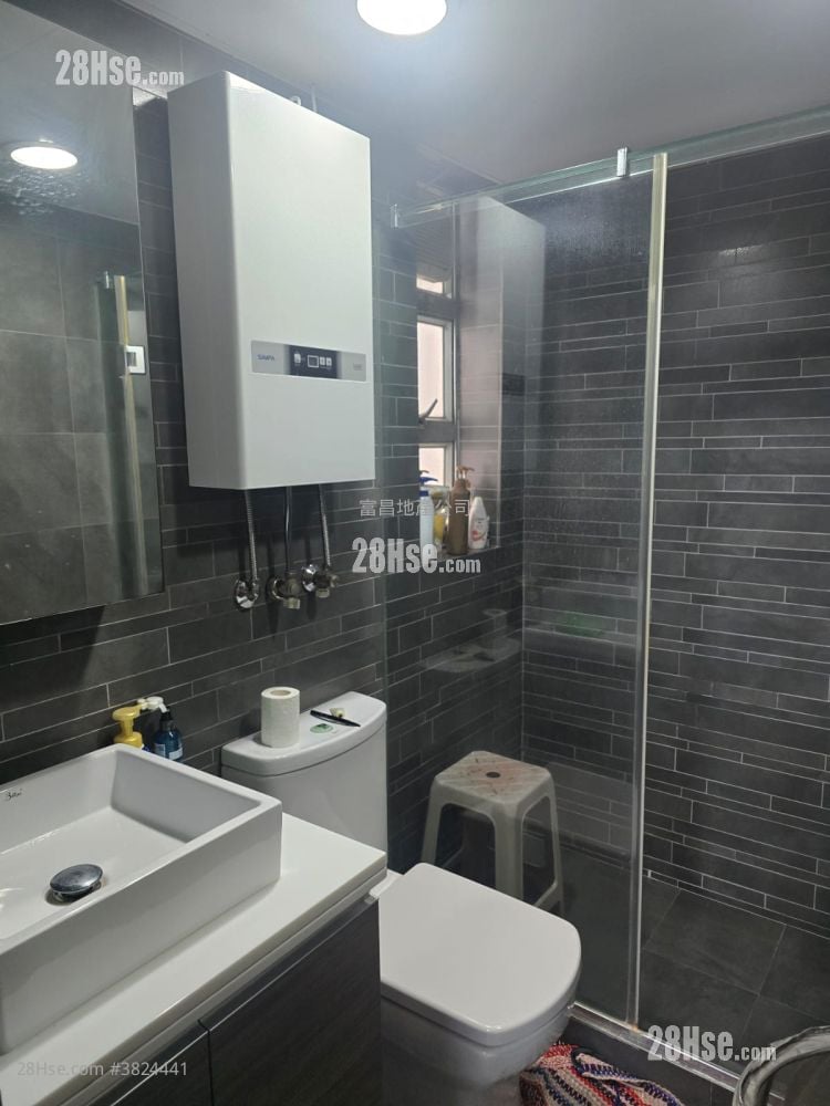 欣景花園 售盤 3 房 , 2 浴室 732 平方呎