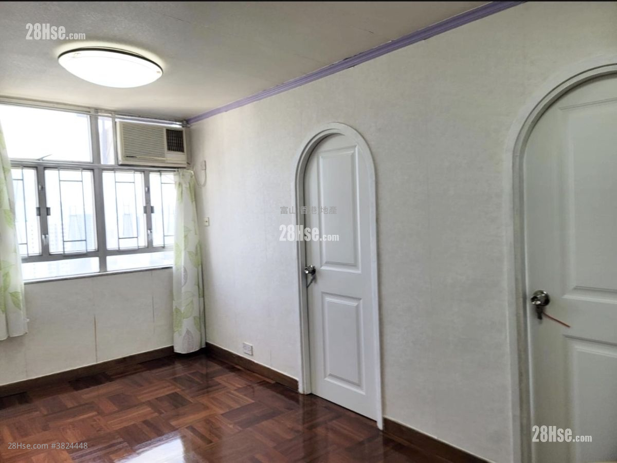 天馬苑 售盤 2 房 , 1 浴室 415 平方呎