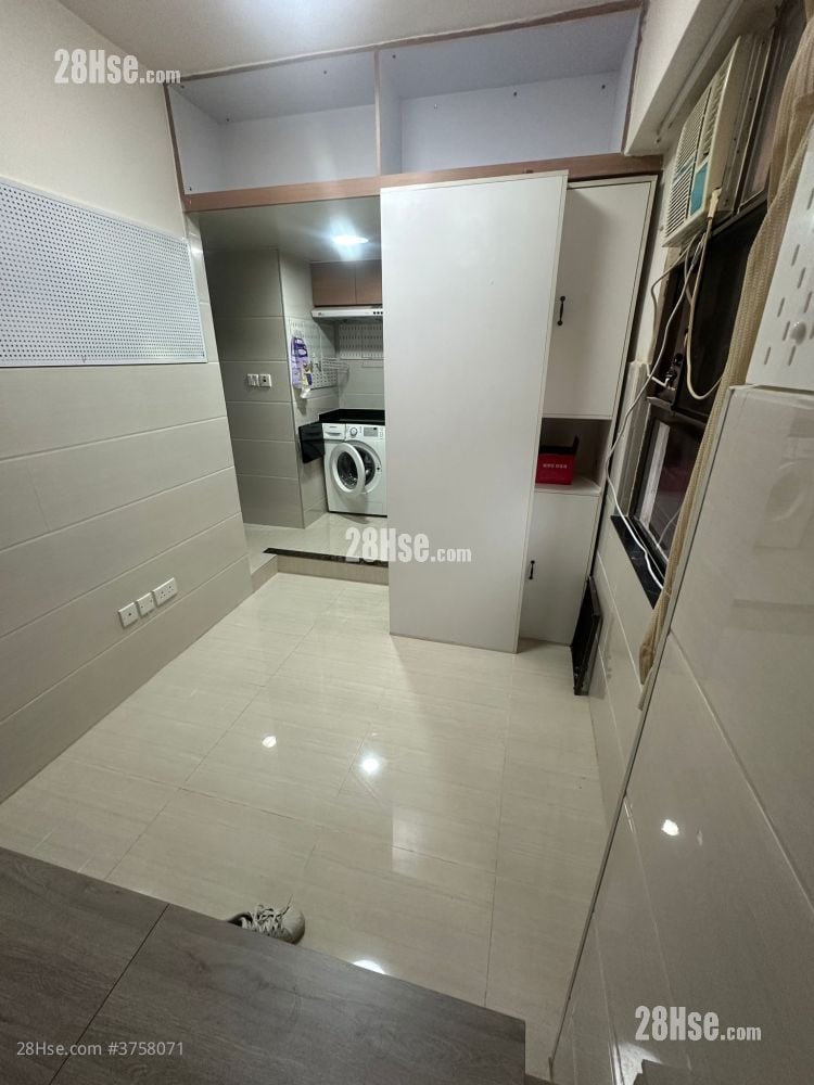 大苑楼 租盘 1 房 , 1 浴室 135 平方尺