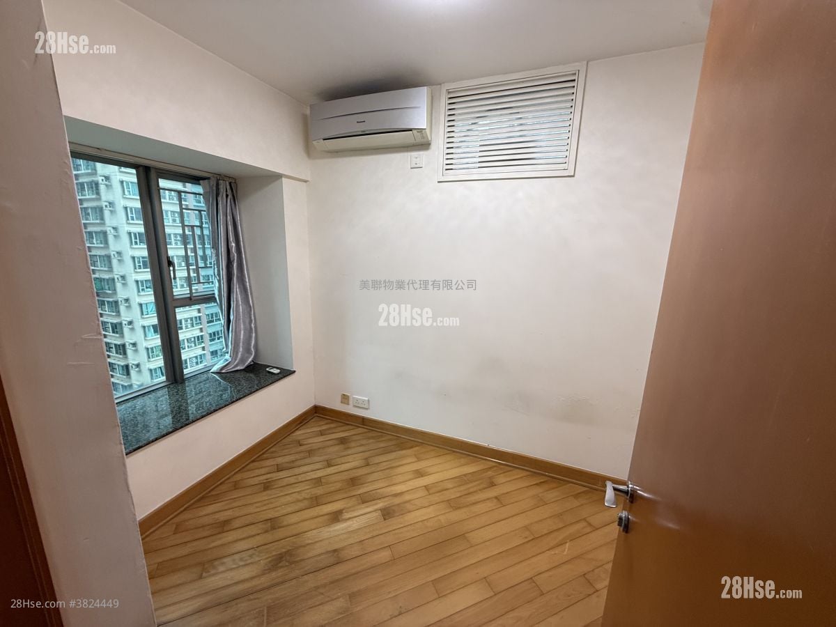 Park Central Rental 2 Bedrooms , 1 Bathroom 406 ft²