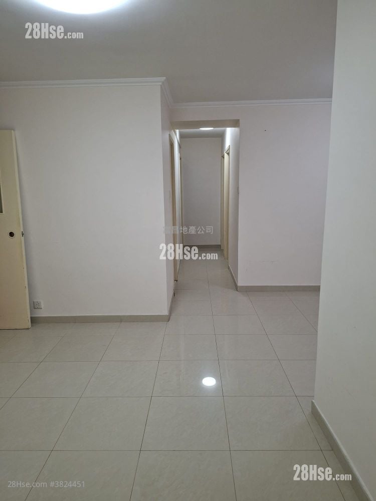 Felicity Garden Sell 3 Bedrooms , 2 Bathrooms 652 ft²