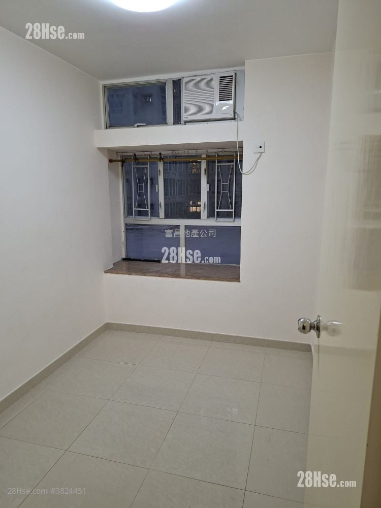 Felicity Garden Sell 3 Bedrooms , 2 Bathrooms 652 ft²