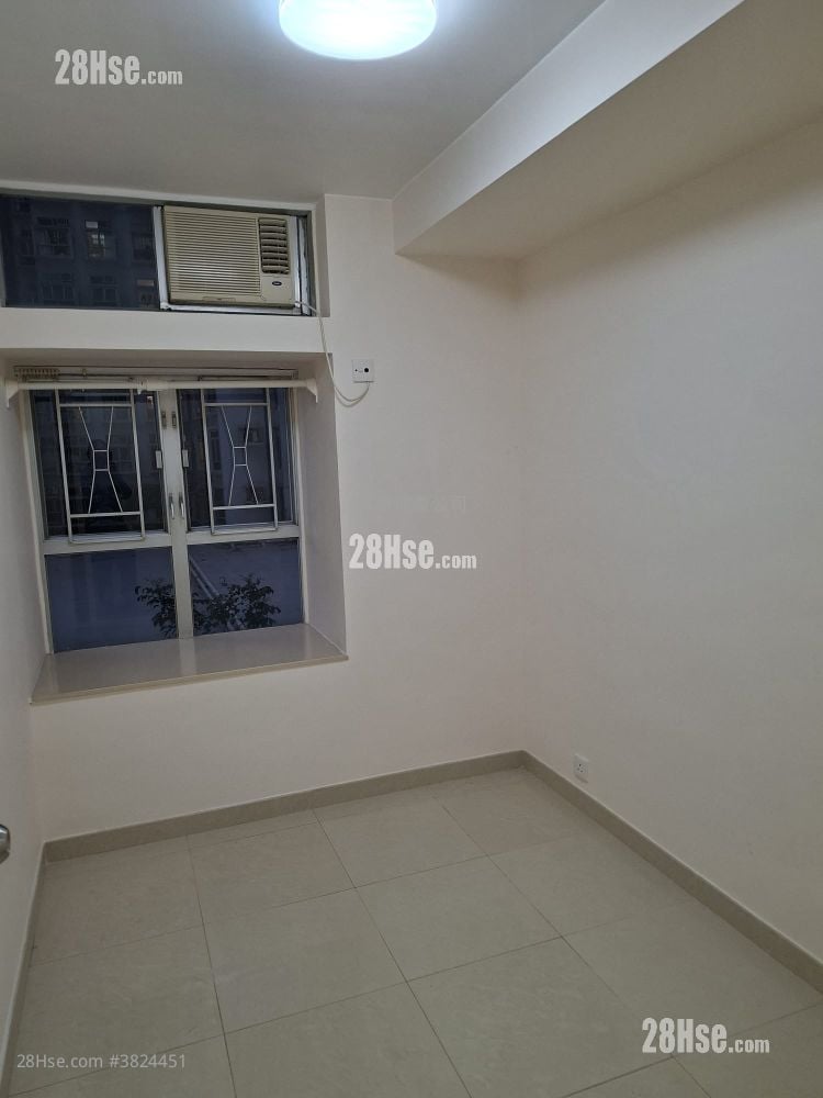 Felicity Garden Sell 3 Bedrooms , 2 Bathrooms 652 ft²