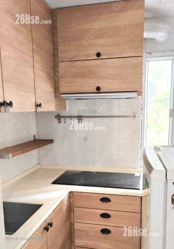 金狮花园 售盘 2 房 270 平方尺