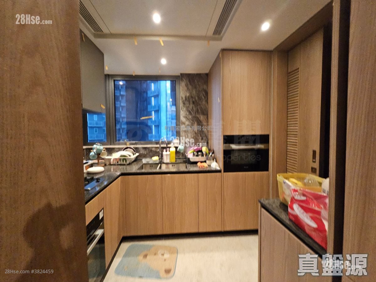 瑜一 售盤 3 房 940 平方呎