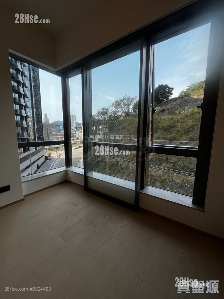 瑜一 售盤 3 房 940 平方呎