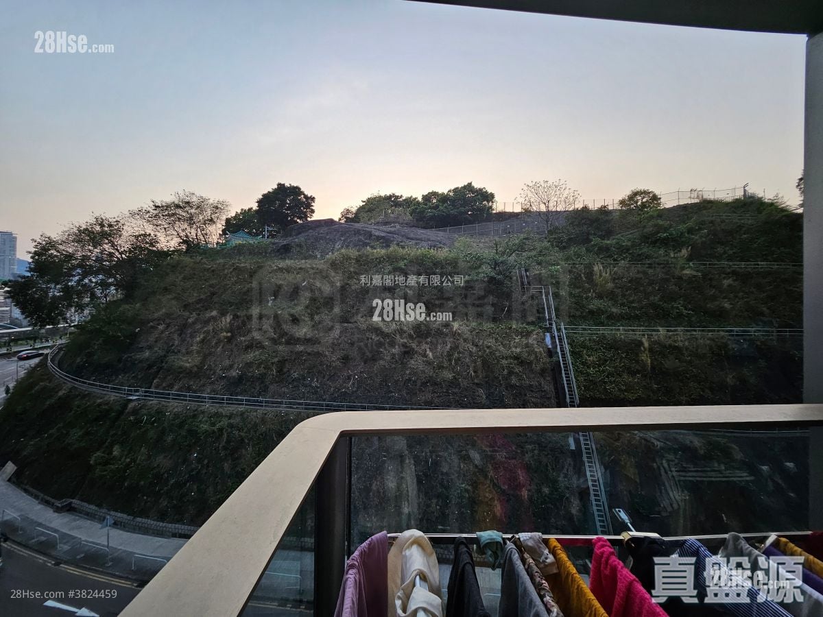 瑜一 售盤 3 房 940 平方呎