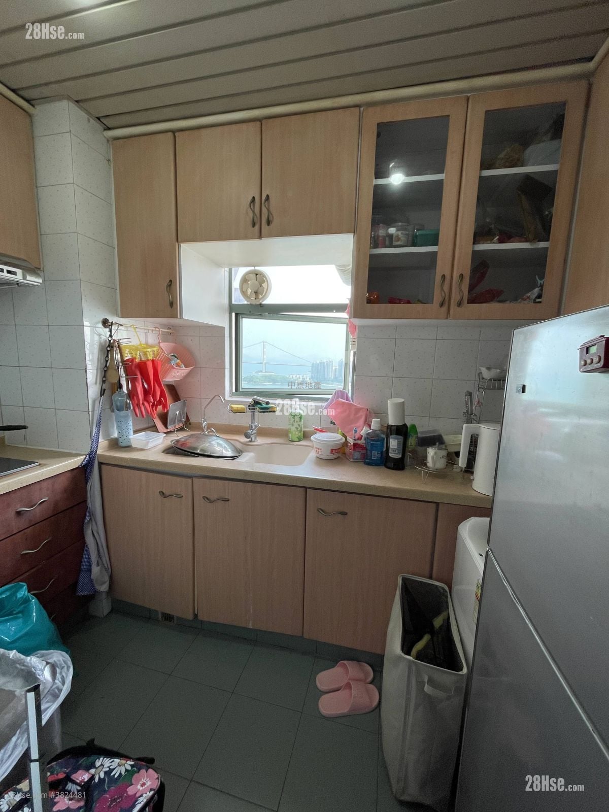 浪翠園 售盤 3 房 , 1 浴室 614 平方呎