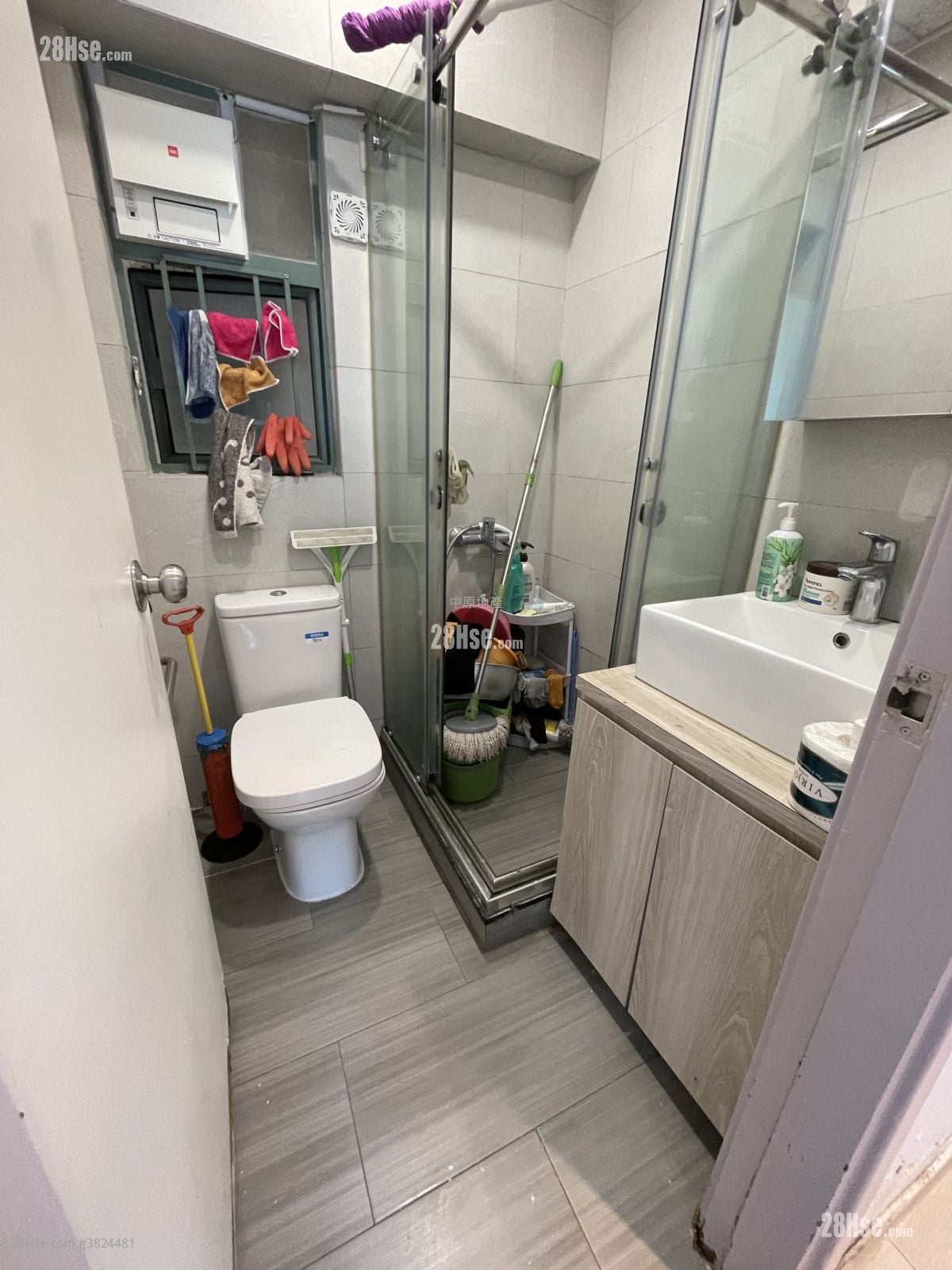 浪翠園 售盤 3 房 , 1 浴室 614 平方呎