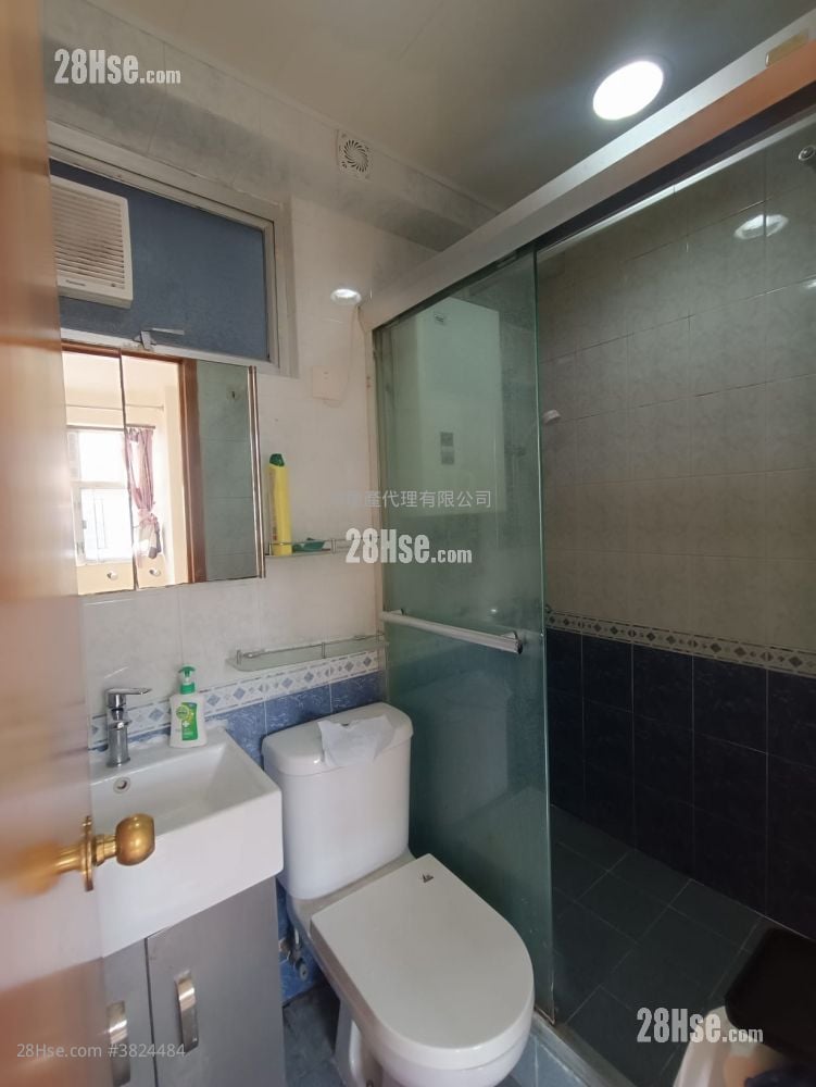 Manor Centre Rental 1 Bedroom , 1 Bathroom 322 ft²