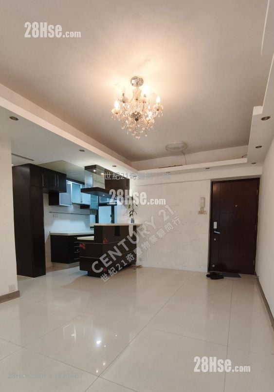 Shatin Plaza Sell 3 Bedrooms , 1 Bathroom 612 ft²