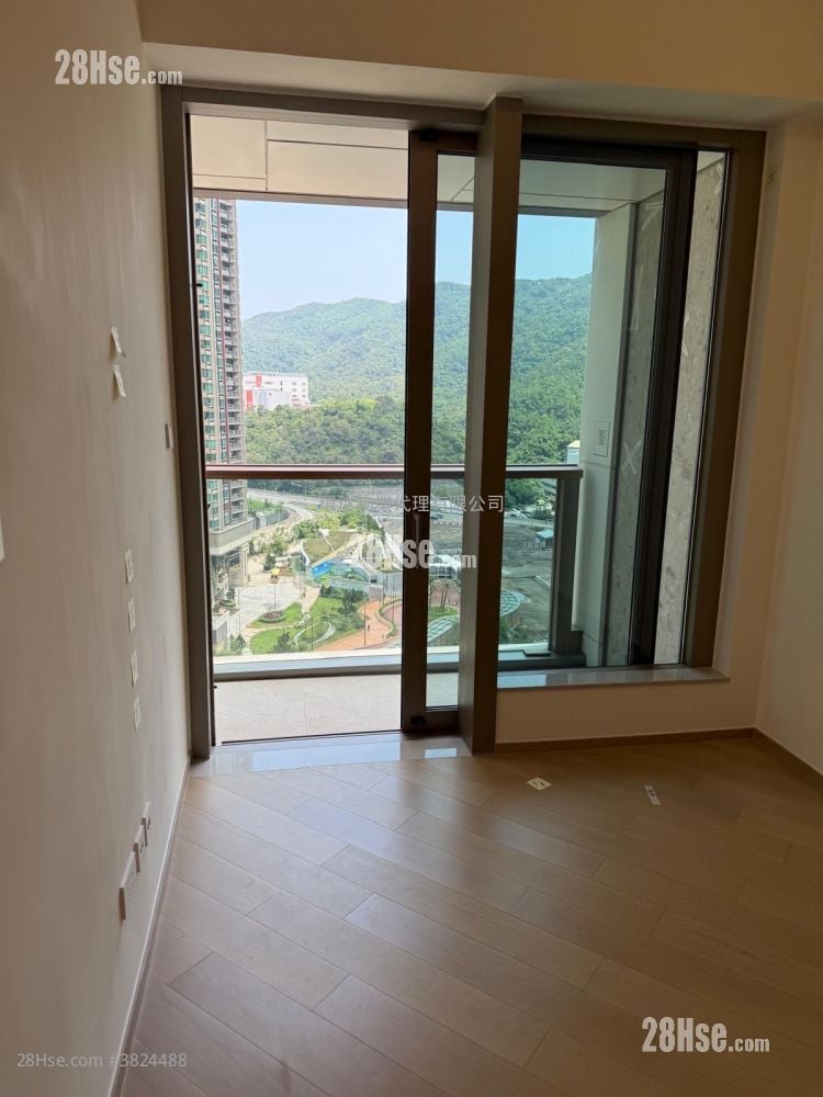 Villa Garda I Rental 1 Bedroom , 1 Bathroom 337 ft²