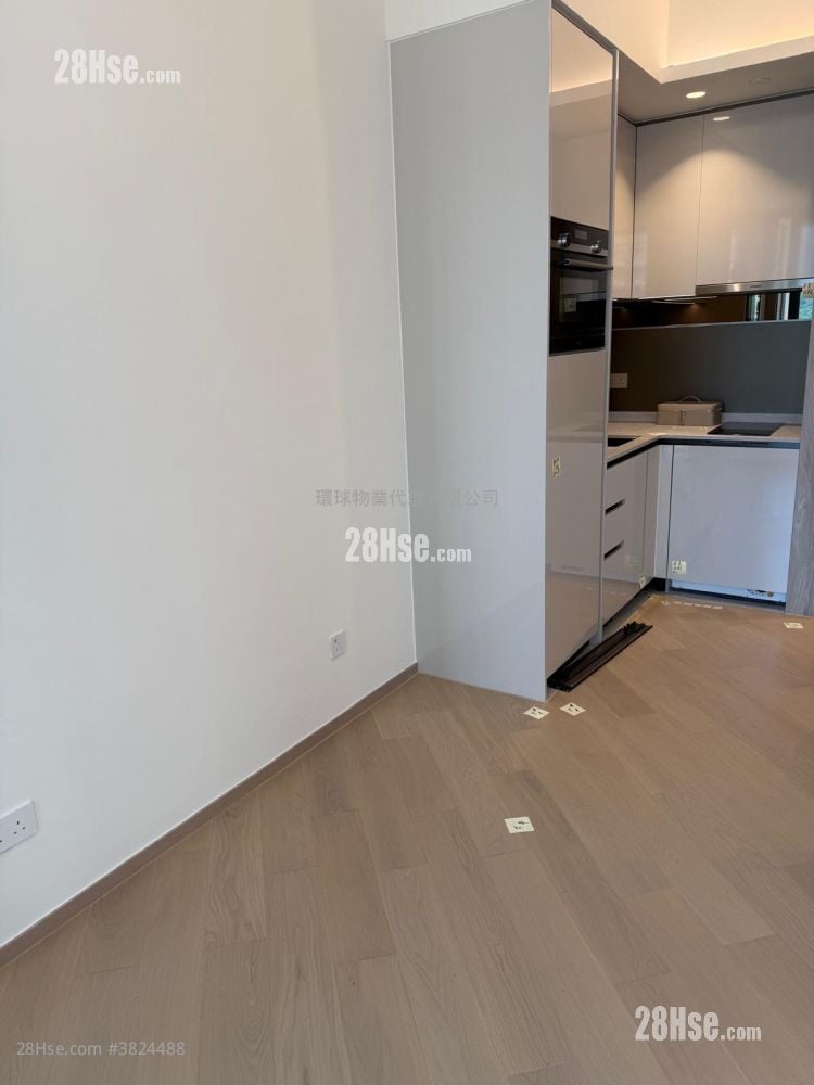 Villa Garda I Rental 1 Bedroom , 1 Bathroom 337 ft²