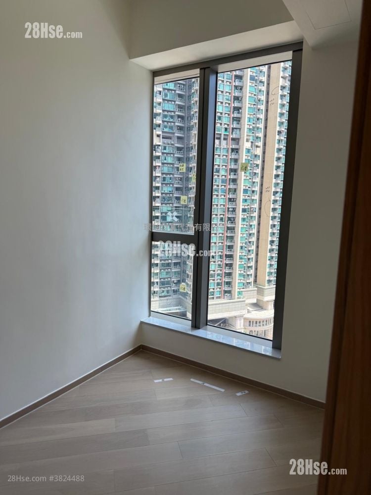 Villa Garda I Rental 1 Bedroom , 1 Bathroom 337 ft²