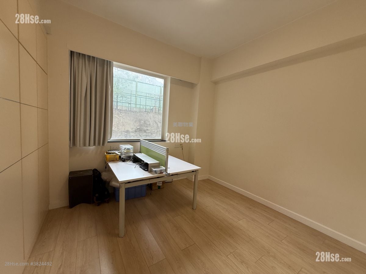 蟠龙阁 售盘 3 房 1,631 平方尺