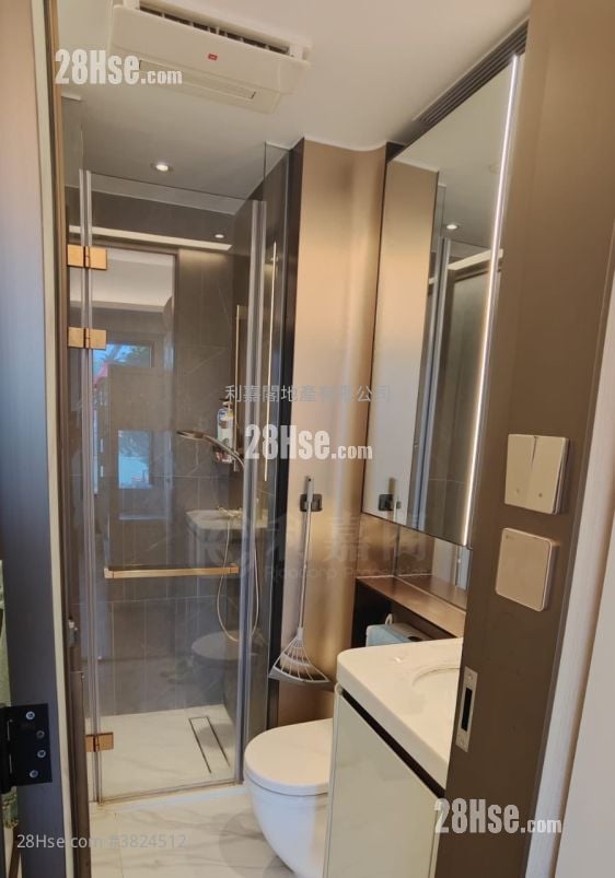 One Innovale 售盘 开放式间隔 , 1 浴室 221 平方尺