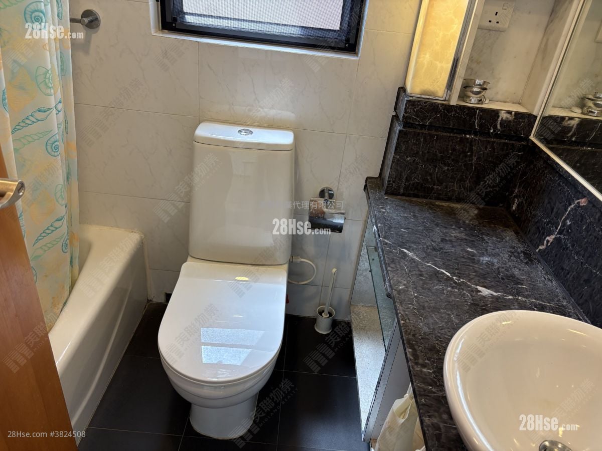 聚康山莊 售盤 2 房 , 1 浴室 428 平方呎