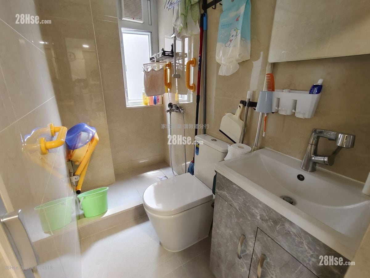 鑽石樓 租盤 1 房 , 1 浴室 250 平方呎