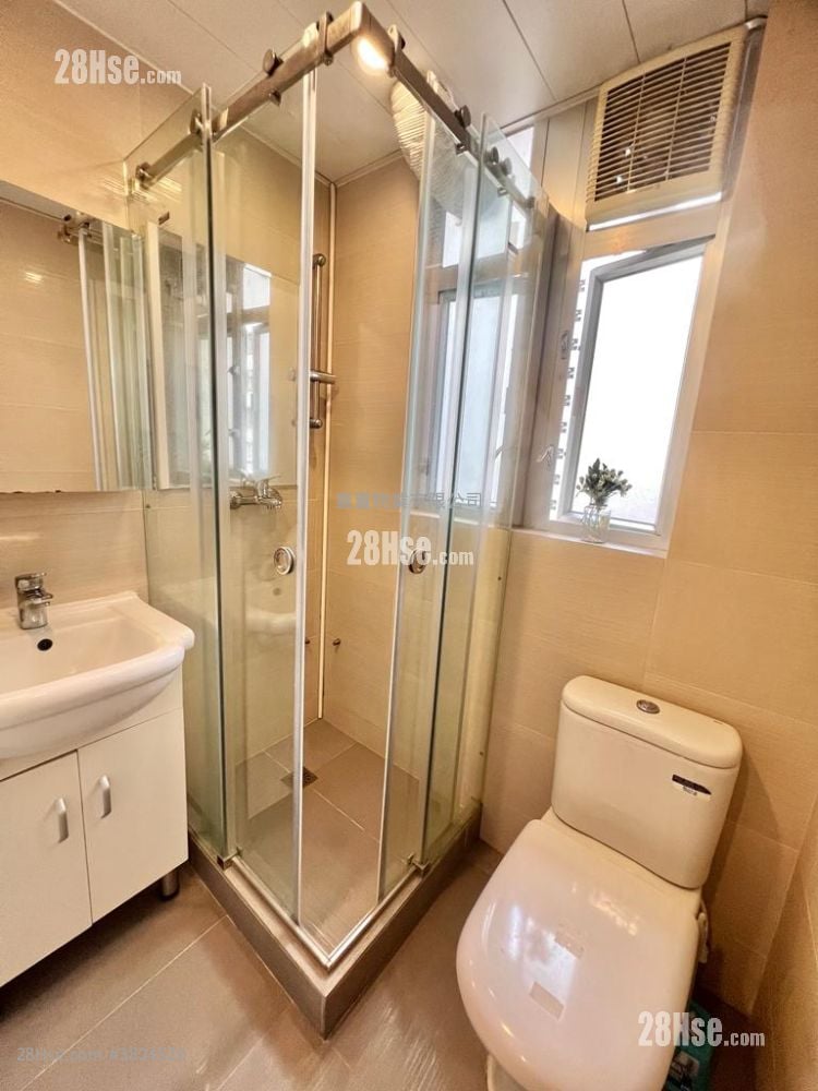 單幢樓房 售盤 2 房 , 1 浴室 338 平方呎